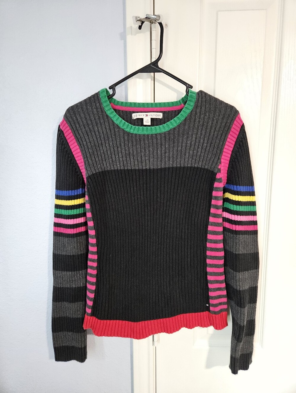 Tommy Hilfiger Women's Black Multi-Stripe Ribbed Knit Sweater